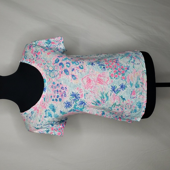 Lilly Pulitzer Tops - Lilly Pulitzer Inara 100% Linen Floral Vibrant Shirt Top Size M Beachy Coastal
